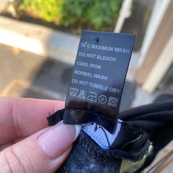 Profile NWT Wearable Art Graphic Colorful Patchwork Skirt I Size: S - Picture 12 of 13